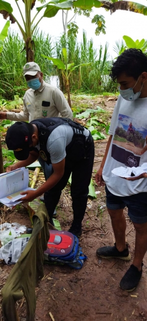 PERSONAL DE SERENAZGO ENCUENTRA A UNA PERSONA CONSUMIENDO SUSTANCIAS TOXICAS