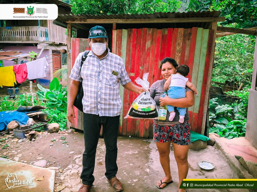 CONTINUAMOS ENTREGANDO CANASTAS DE VÍVERES A PERSONAS MÁS VULNERABLES DE PADRE ABAD