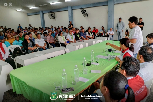 AUTORIDADES INSTALARON MESA DE TRABAJO PARA REACTIVAR PROYECTO DE AGUA Y DESAGUE DE AGUAYTÍA