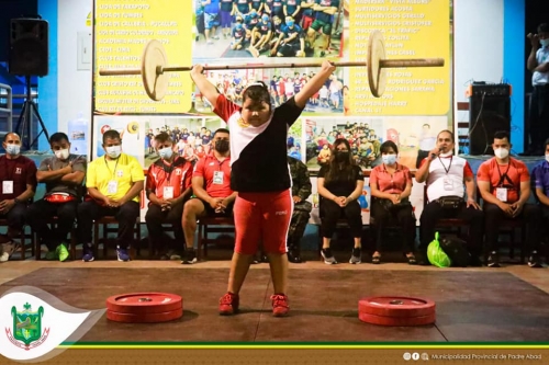 SE INAUGURÓ CAMPEONATO NACIONAL DE LEVANTAMIENTO DE PESAS EN AGUAYTÍA