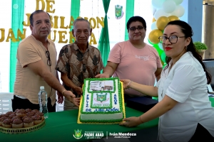 RECONOCEMOS LA DEDICACIÓN Y AÑOS DE SERVICIO A LA POBLACIÓN DE JUAN GUERRA