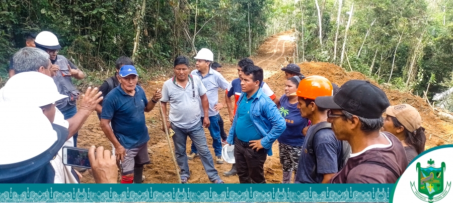 ALCALDE PROVINCIAL VERIFICA EL TRABAJO DEL TRAMO SANTA ROSA- SANTA