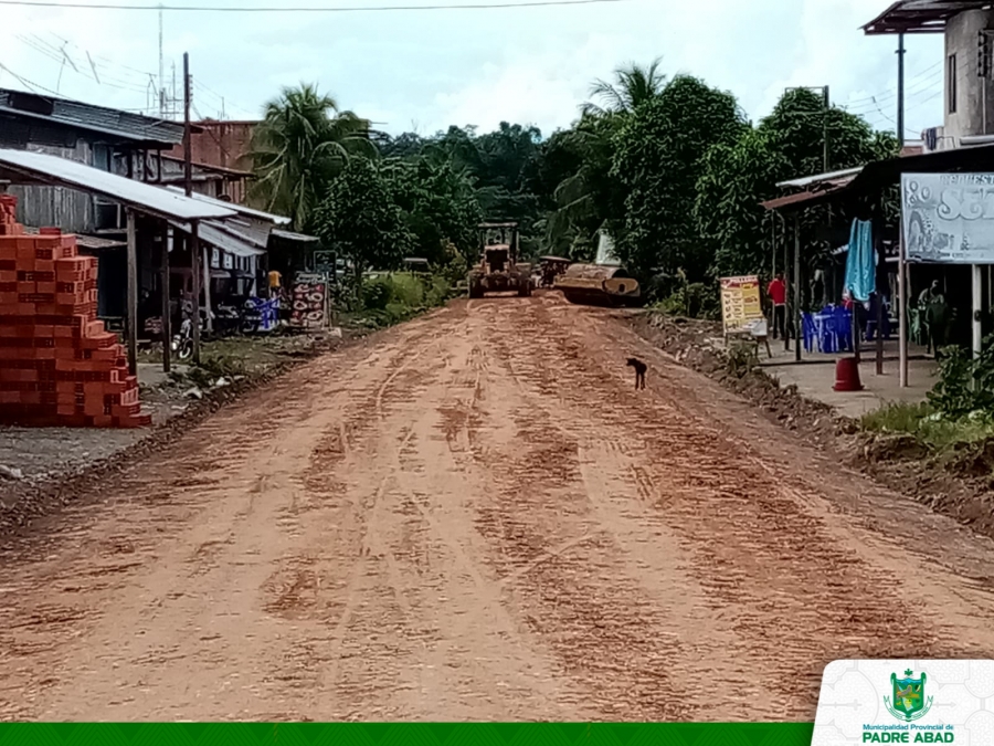 MUNICIPALIDAD PROVINCIAL REALIZA LIMPIEZA Y MANTENIMIENTO DE CALLES EN HUIPOCA