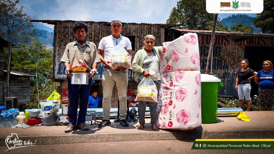 MUNICIPALIDAD BRINDA ASISTENCIA SOCIAL A FAMILIA ROJAS VEGA EN EL CASERÍO KM. 200 SANTA ROSA