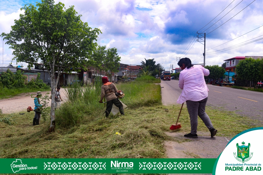 MPPA REALIZA MANTENIMIENTO DE AREAS VERDES EN PAMPA YURAC Y TERMINAL TERRESTRE