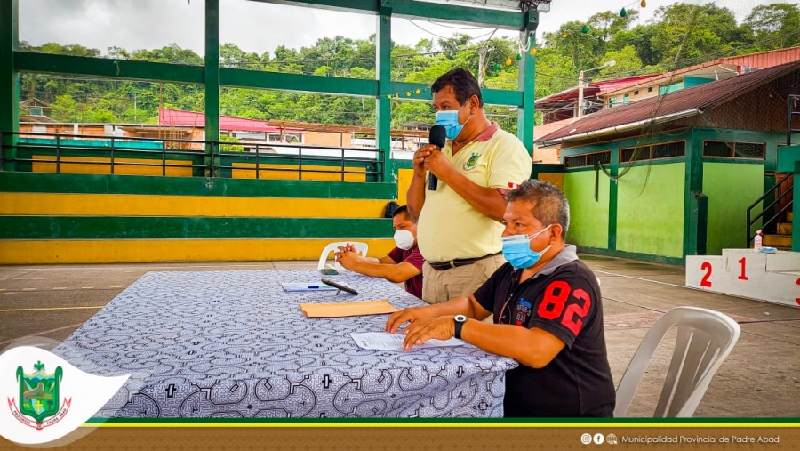 MUNICIPALIDAD ARTICULA REUNIÓN PARA CONFORMAN COMITÉ DE GENERO E INTERCULTURAL EN PADRE ABAD