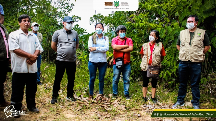 ALCALDESA VISITA SECTOR NUEVA ESPERANZA A FIN DE SOLUCIONAR PARALIZACIÓN DE OBRA